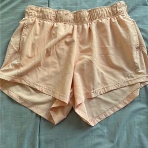Athletic works peach shorts